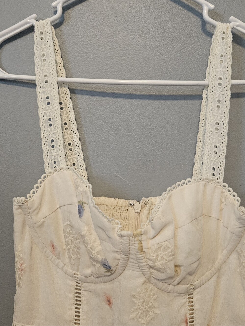 ASTR the Label dress XS Pellagia Cream Floral Midi Dress Anthropologie New Read - Picture 4 of 8